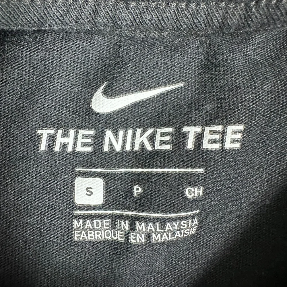 Nike Deep Spaces Graphic T-Shirt Black Red Galaxy Mens Size S‎